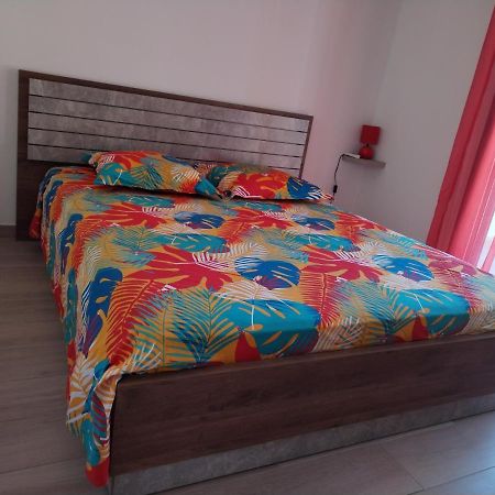 Chez Monblanc Villa Saint-Joseph Bagian luar foto